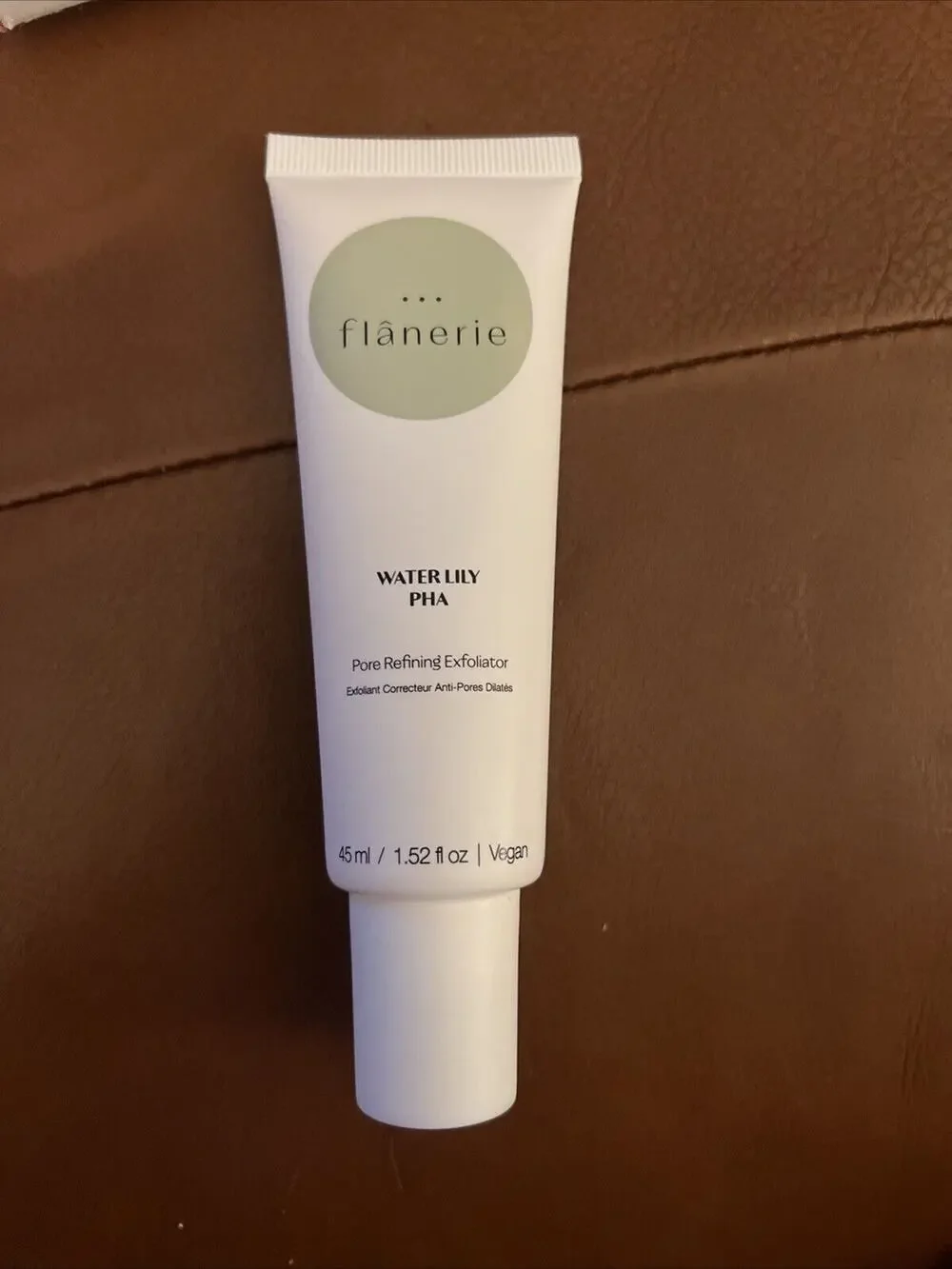 Flanerie Water Lily PHA Pore Refining Exfoliator 45 ml 1.52 oz Full Size NEW
